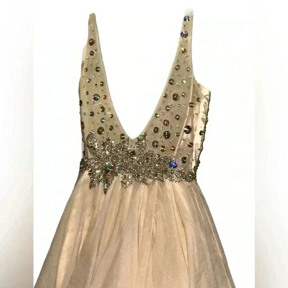 Glamorous Dress - Picture 7 of 10